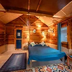 Mountain Quail Lodge